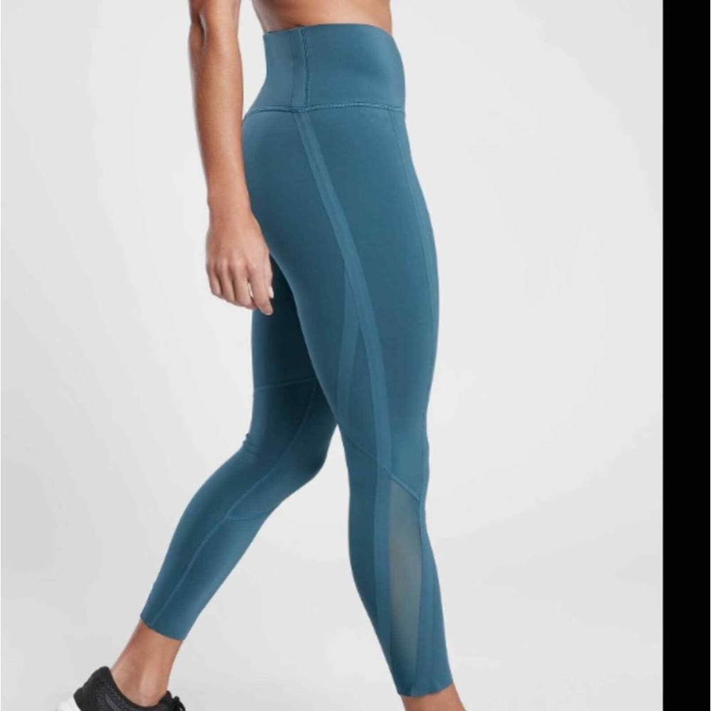 Athleta high gear 7/8 tight